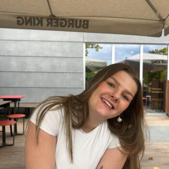 Babysitter Geel: Syenna