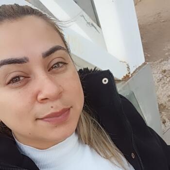 Babysitter in Madrid: Laura