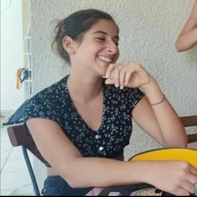 Babysitter in Marseille: Izïa