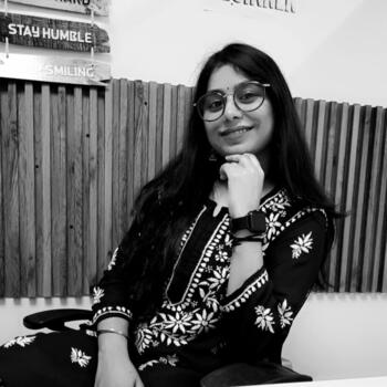 Δουλειά για babysitter στην περιοχή Noida: δουλειά φύλαξης παιδιών Priya