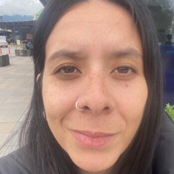 Babysitter in Estación Colina: Fabiola