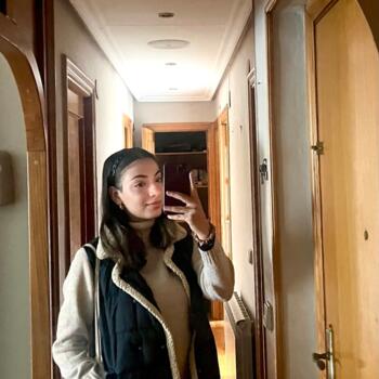 Babysitter in Ordizia: Firdaous