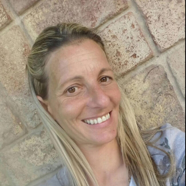 Niñera en Canelones: Victoria