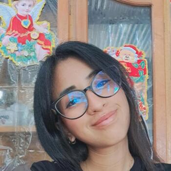 Babysitter in Piura: Nicole