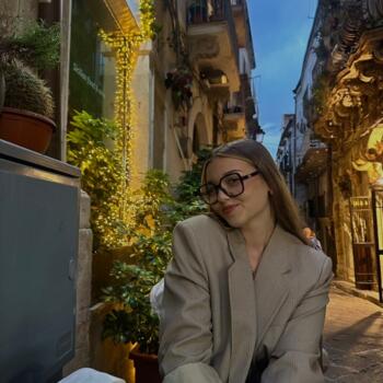 Babysitter in Aix-en-Provence: Lou Ann