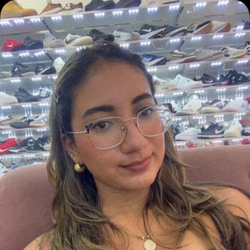 Niñera en Pasaje: Camila