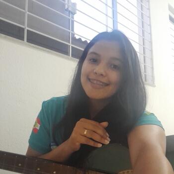 Niñera en Florianópolis: Alice