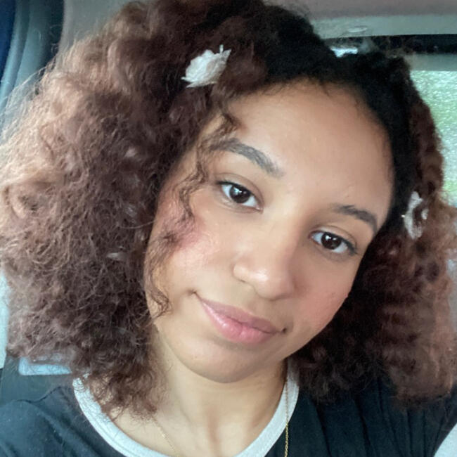 Babysitter in Wien: Yousra