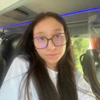 Babysitter Mont-sur-Marchienne: Oumaïma