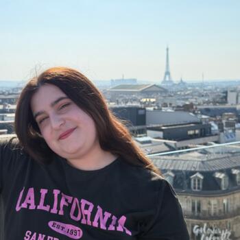 Baby-sitter Igny: Lucie