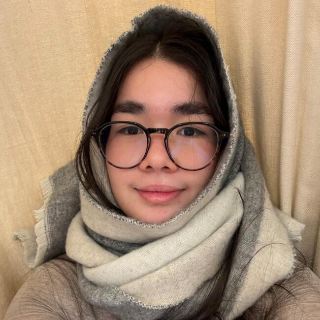 Babysitter in Madrid: Valeria Valentina Bejarano