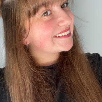 Babysitter in Fontenay-le-Comte: Shana