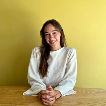 Babysitter in Antibes: Jeanne