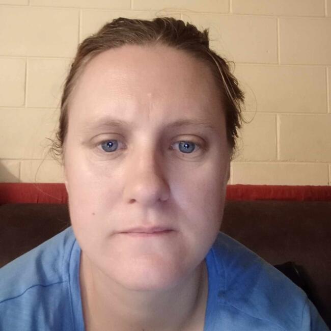 Babysitter in Alice Springs: Terri