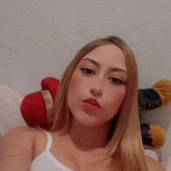 Babá em Almirante Tamandaré: Alyne