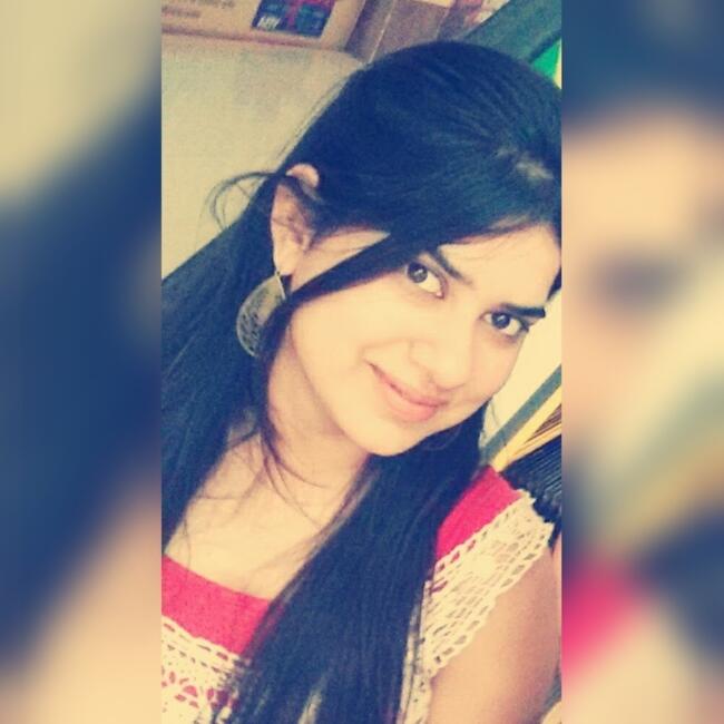 पुणे में बेबीसिटिंग की नौकरी: Isha