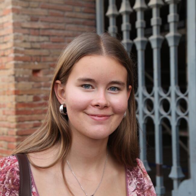 Babysitter in Halle: Frida