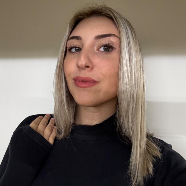 Babysitter a Capistrello: Nicole