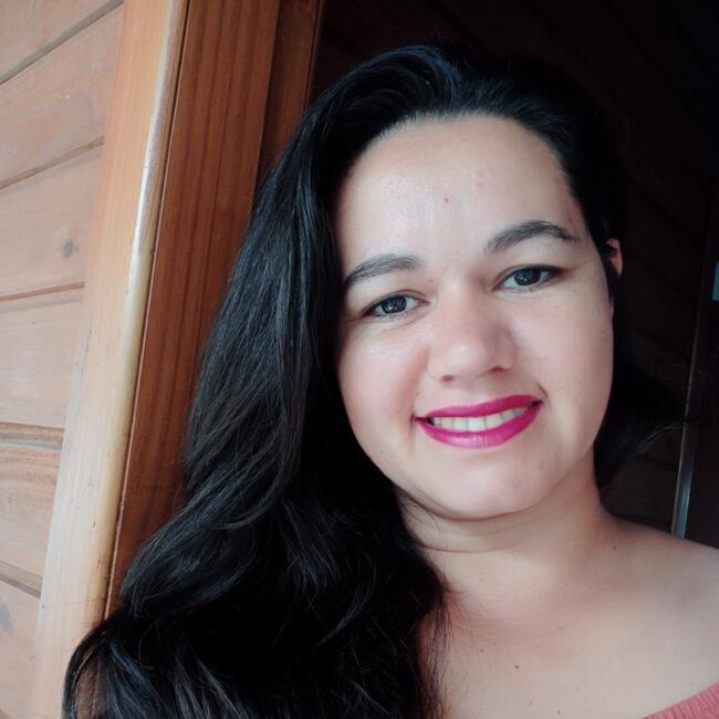 Babysitter in Itapema: Candida