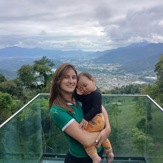 Babysitting job in Jaraguá do Sul: Geslaine