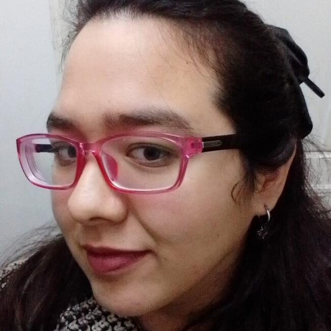 Niñera en Pérez: Antonela