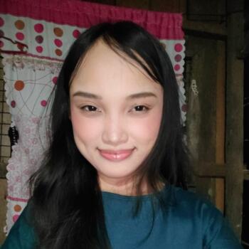 Babysitter in Quezon (Province of Quezon): Kendi Jean