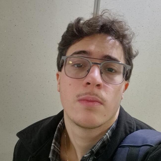 Babysitter in Saint-Ouen: Samy