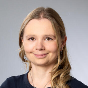 Babysitter Olten: Kim Lara