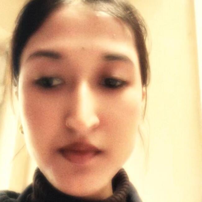 Babysitter in Cardiff: Oshika