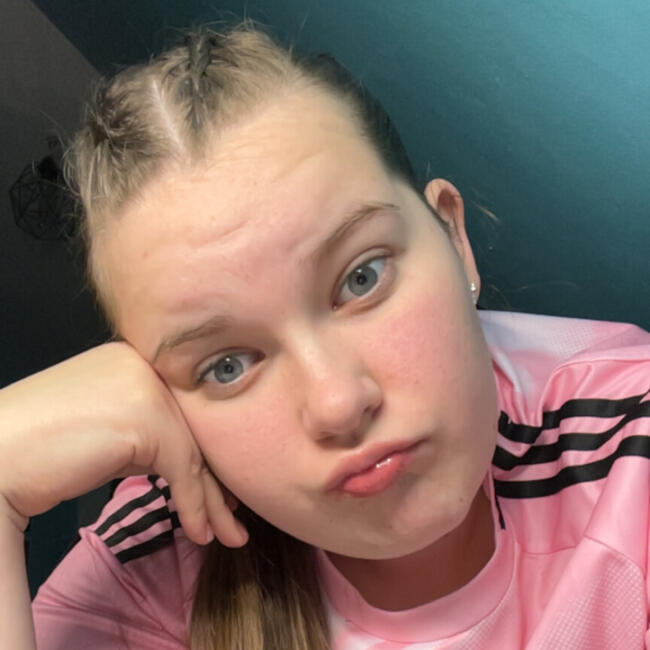 Babysitter in Guipavas: Marie