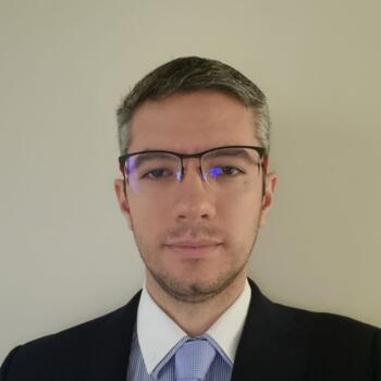 Emprego de babá em Brasília: emprego de babá Murilo