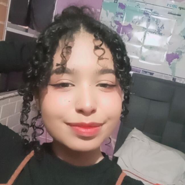 Babysitter in Madrid: Adriana