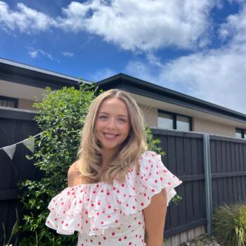 Babysitter in Hobart: Lila