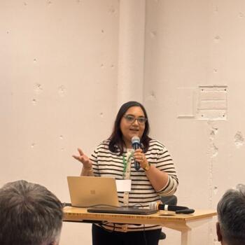 माता-पिता बम्बई: Radhika