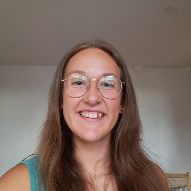 Babysitter in Strasbourg: Emma