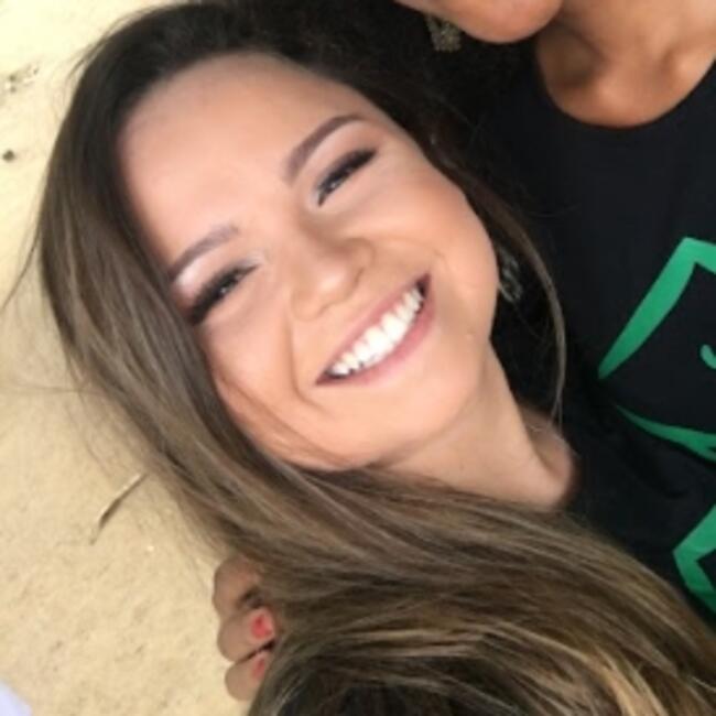 Babysitter in Figueira da Foz Municipality: Gabriela