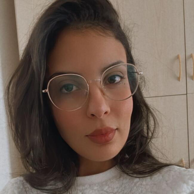 Baby-sitter in Sienne: Ghada