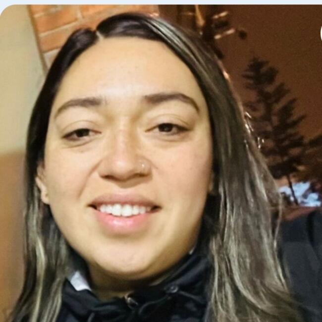 Canguro en Parla: Maryoly