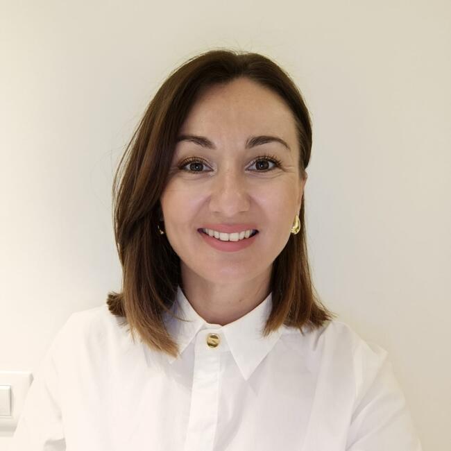 Babysitter in Dubrovnik: Ana