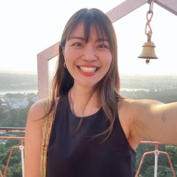 Babysitter in Paris: Sai Ying