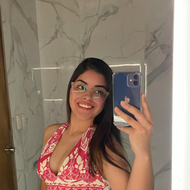 Niñera en Ypané: Mia