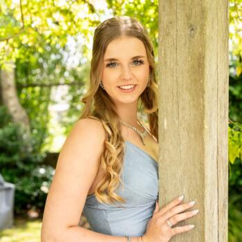 Oppas in Volendam: Celine