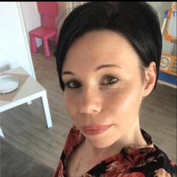 Nanny in Woippy: Julie