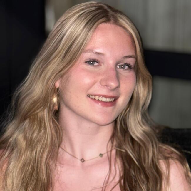 Oppas in Zuidwolde (Drenthe): Iris