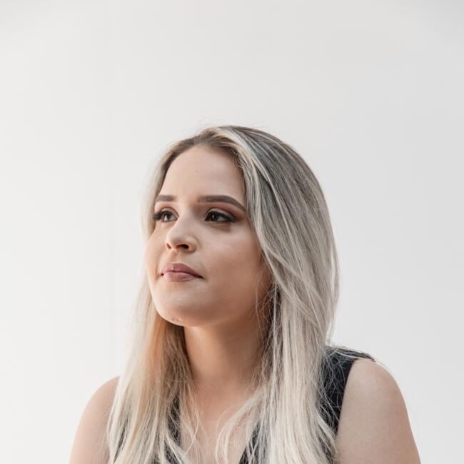 Babysitter in Itajaí: Yasmim Marques