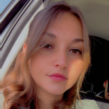 Babysitter Vézeronce-Curtin: Camille