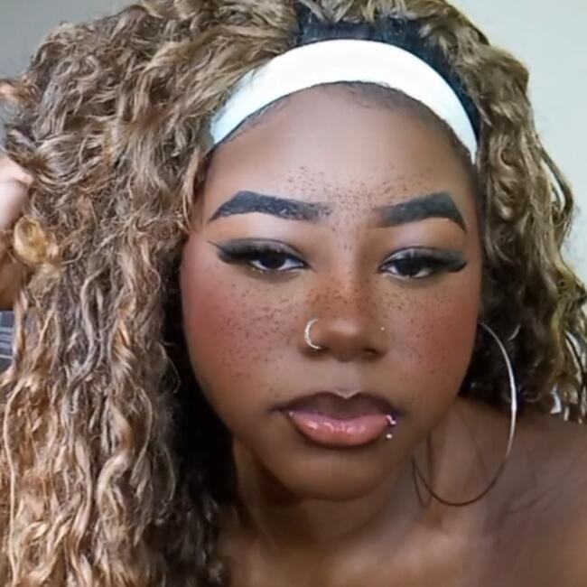 Babá em Nilópolis: Amanda