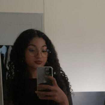 Babysitter in Chessy: Lehna