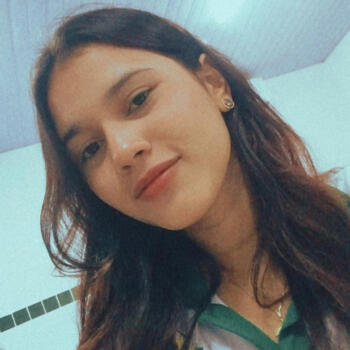 Babá em Parnaíba: Hevilyn