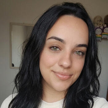 Babysitter in Pelotas: Amanda